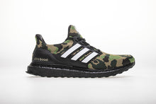 Load image into Gallery viewer, Ultra Boost 4.0 Bape Camo