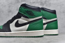 Load image into Gallery viewer, Jordan 1 Chicago